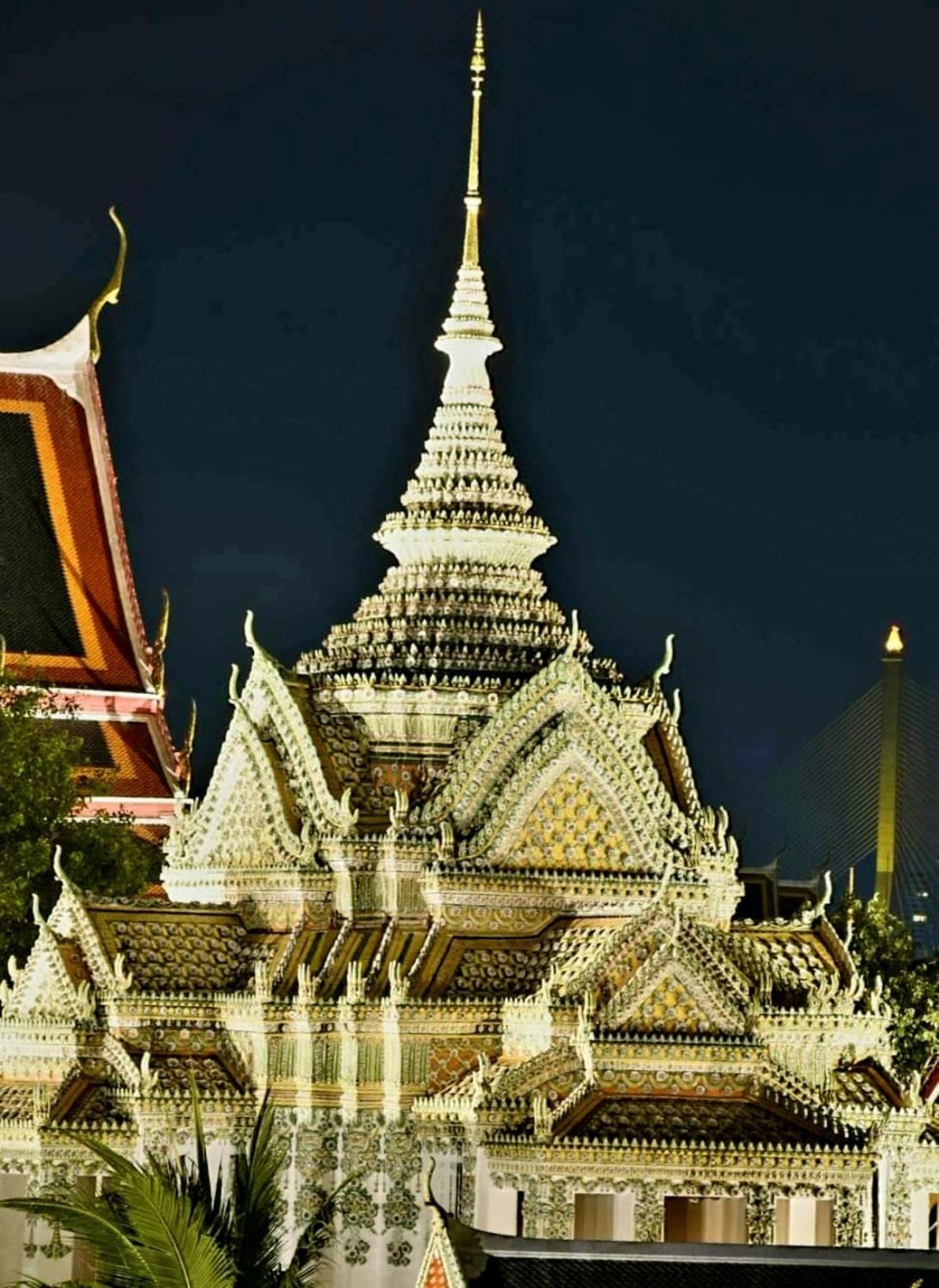 Chetuphon Gate Hotel Bangkok Exterior foto