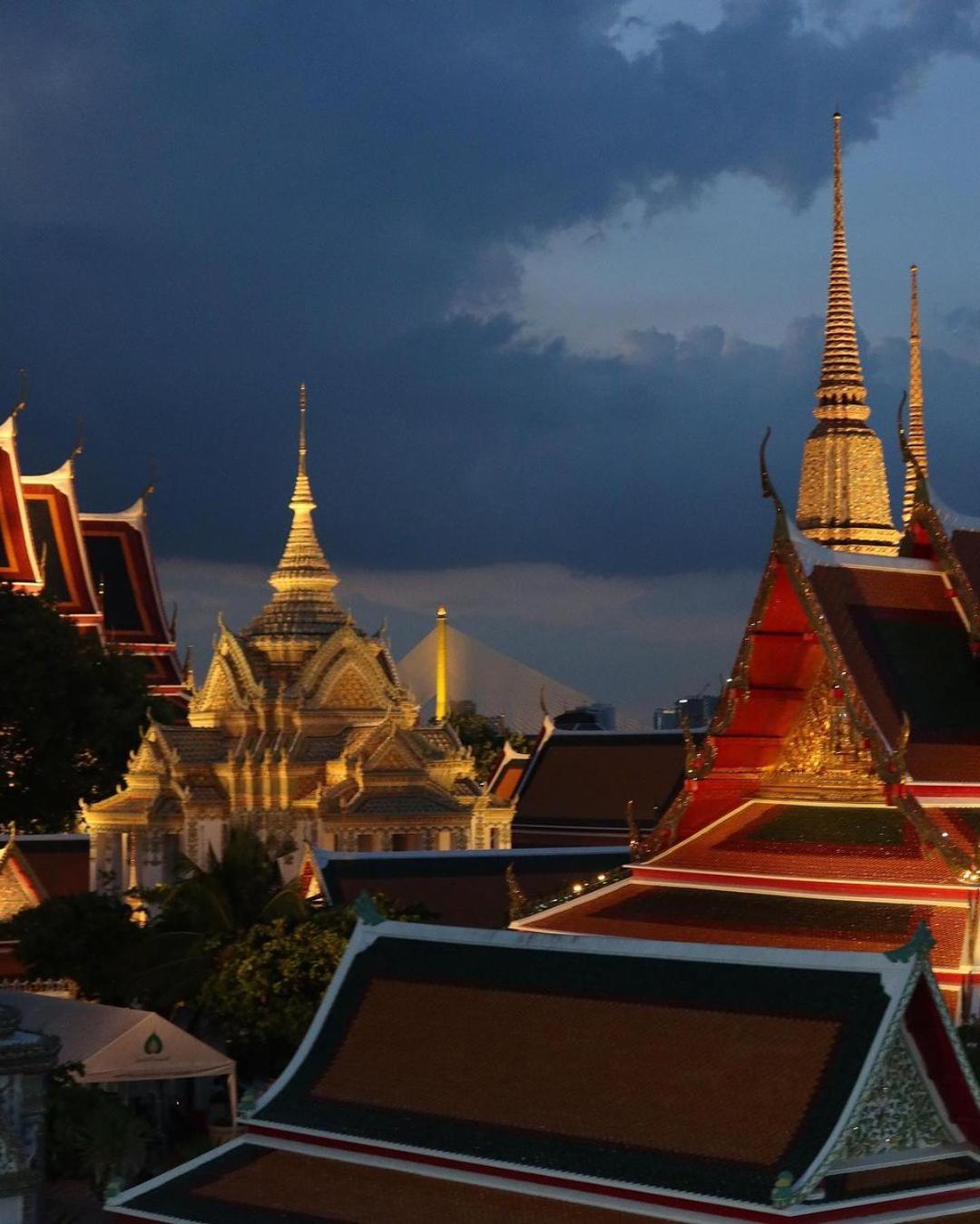 Chetuphon Gate Hotel Bangkok Exterior foto