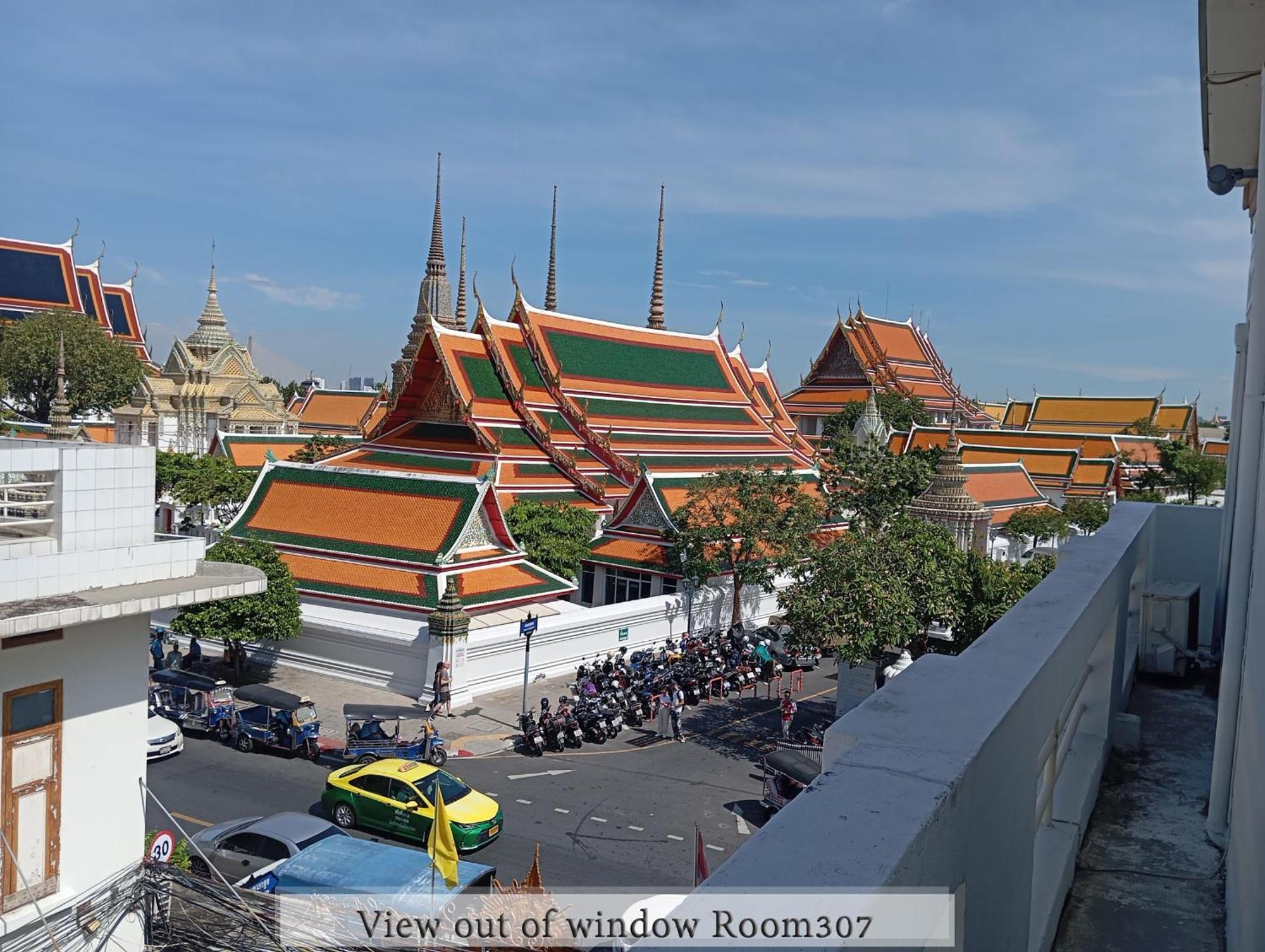 Chetuphon Gate Hotel Bangkok Exterior foto